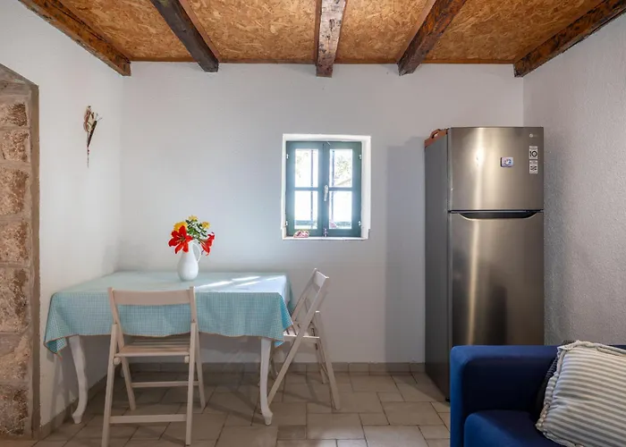 My Dalmatia - Sea View Stone House Dobroselo